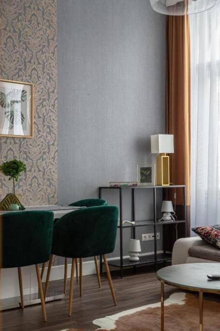 Chic, Captivating Space Budapest Exterior foto